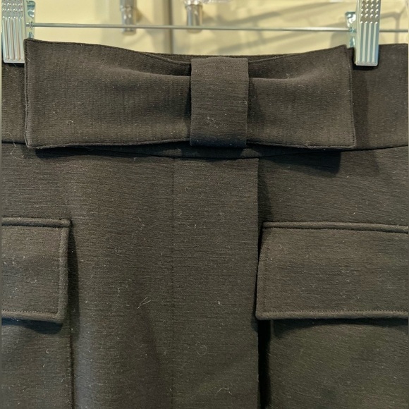 Diane Von Furstenberg Wool Blend Pencil Skirt. Bow Waist Detail. Size 4. - Picture 3 of 8
